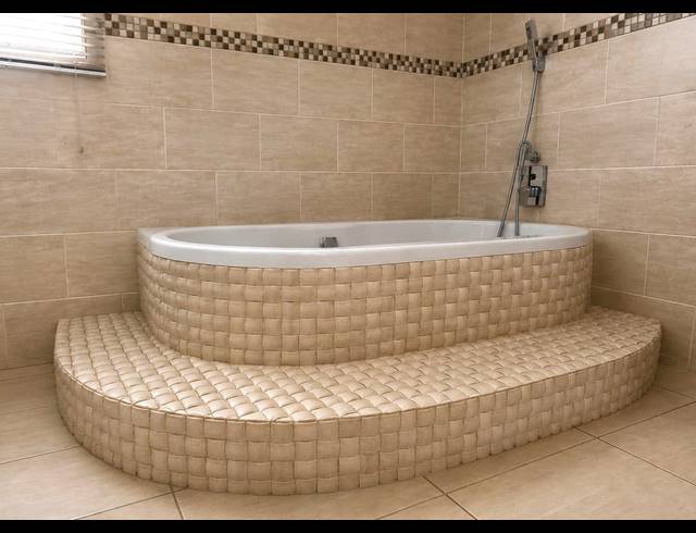 3 BEDROOM HOUSE FOR SALE IN BENDOR